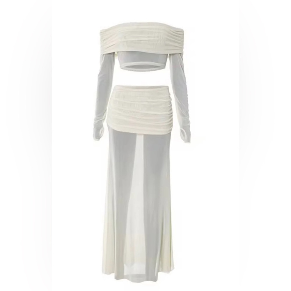 cream  Off-Shoulder top + skirt SET like helsa - Picture 3 of 8
